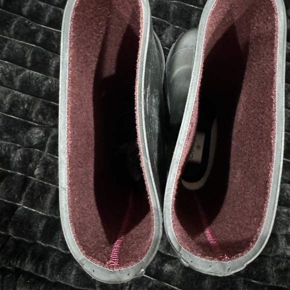 CHANEL Black High Boots - Picture 8 of 9